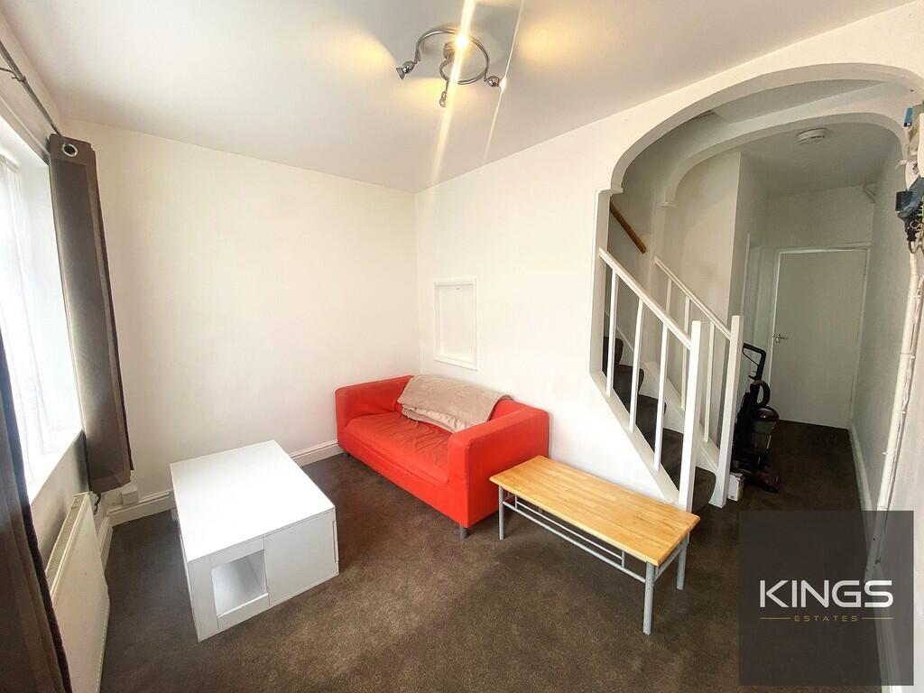 2 bed Mid Terraced House for rent in Portsmouth. From Kings Estates - Southsea