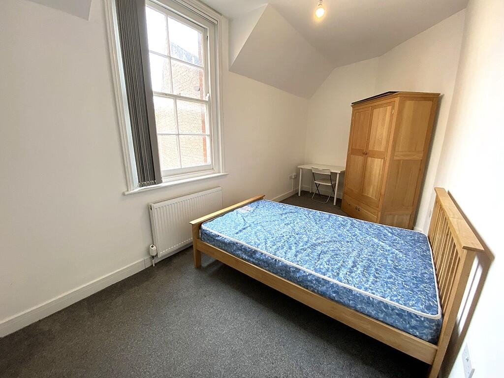 1 bed Not Specified for rent in Portsmouth. From Kings Estates - Southsea