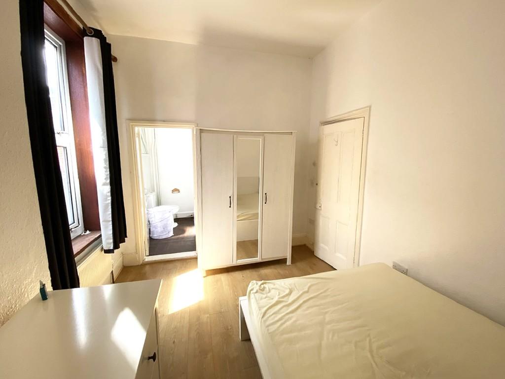 1 bed 1st Floor Flat for rent in Portsmouth. From Kings Estates - Southsea 1 bed 1st Floor Flat for rent in Portsmouth. From Kings Estates - Southsea