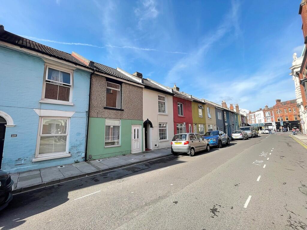 4 bed Mid Terraced House for rent in Portsmouth. From Kings Estates - Southsea