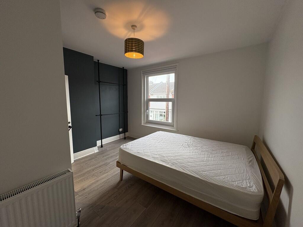 1 bed Not Specified for rent in Portsmouth. From Kings Estates - Southsea