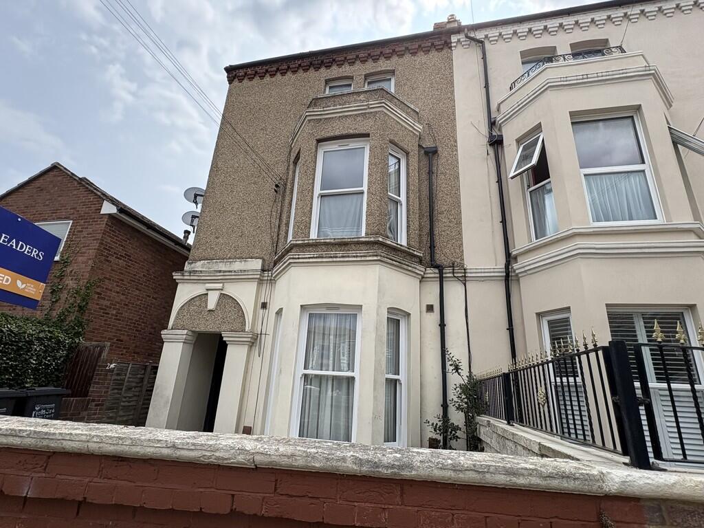 2 bed 1st Floor Flat for rent in Portsmouth. From Kings Estates - Southsea 2 bed 1st Floor Flat for rent in Portsmouth. From Kings Estates - Southsea