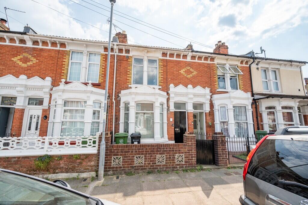 3 bed Mid Terraced House for rent in Portsmouth. From Kings Estates - Southsea