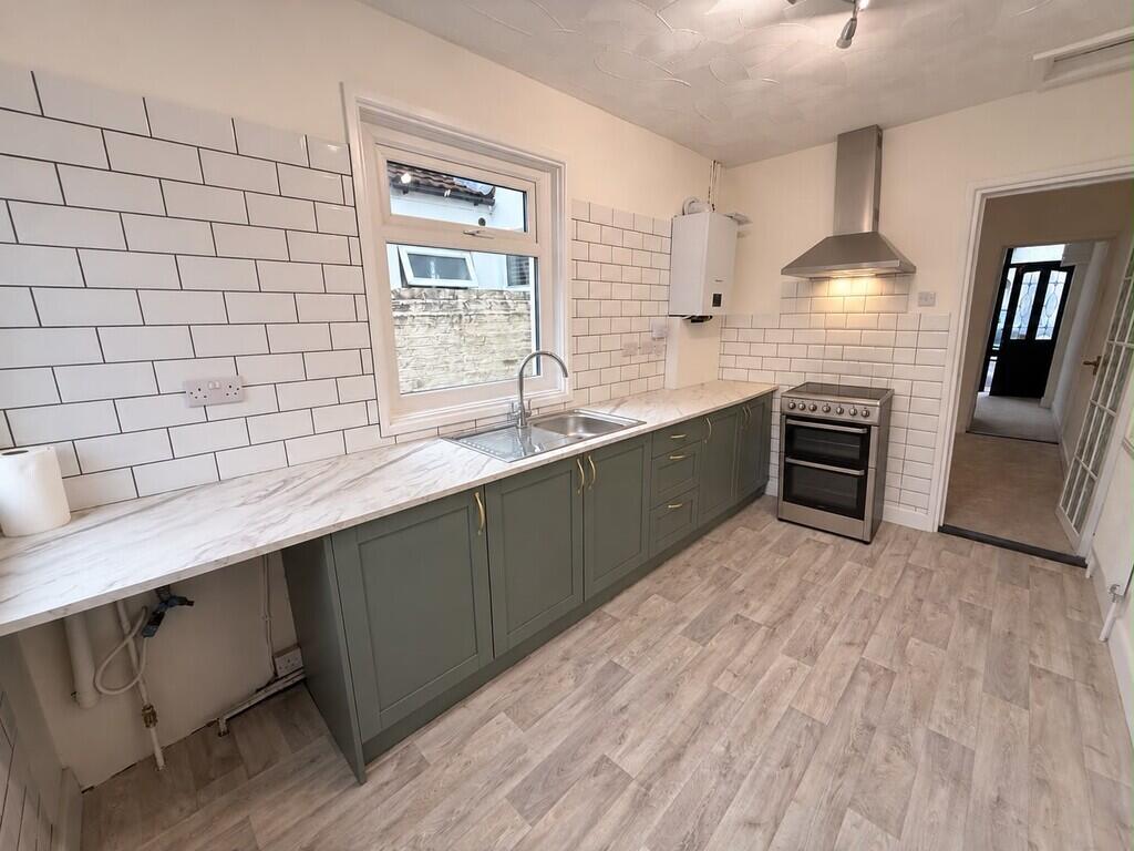 2 bed Mid Terraced House for rent in Portsmouth. From Kings Estates - Southsea