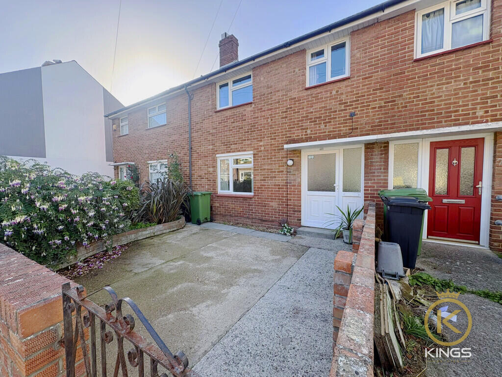 3 bed Mid Terraced House for rent in Portsmouth. From Kings Estates - Southsea