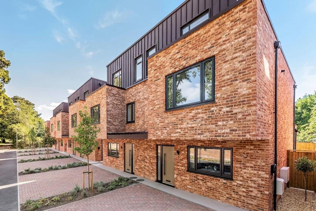 4 bed Semi Detached for rent in Southborough. From Kings Estates - Tunbridge Wells 4 bed Semi Detached for rent in Southborough. From Kings Estates - Tunbridge Wells