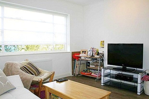 2 bed Annexe for rent in East Finchley. From Kingsleys Lettings