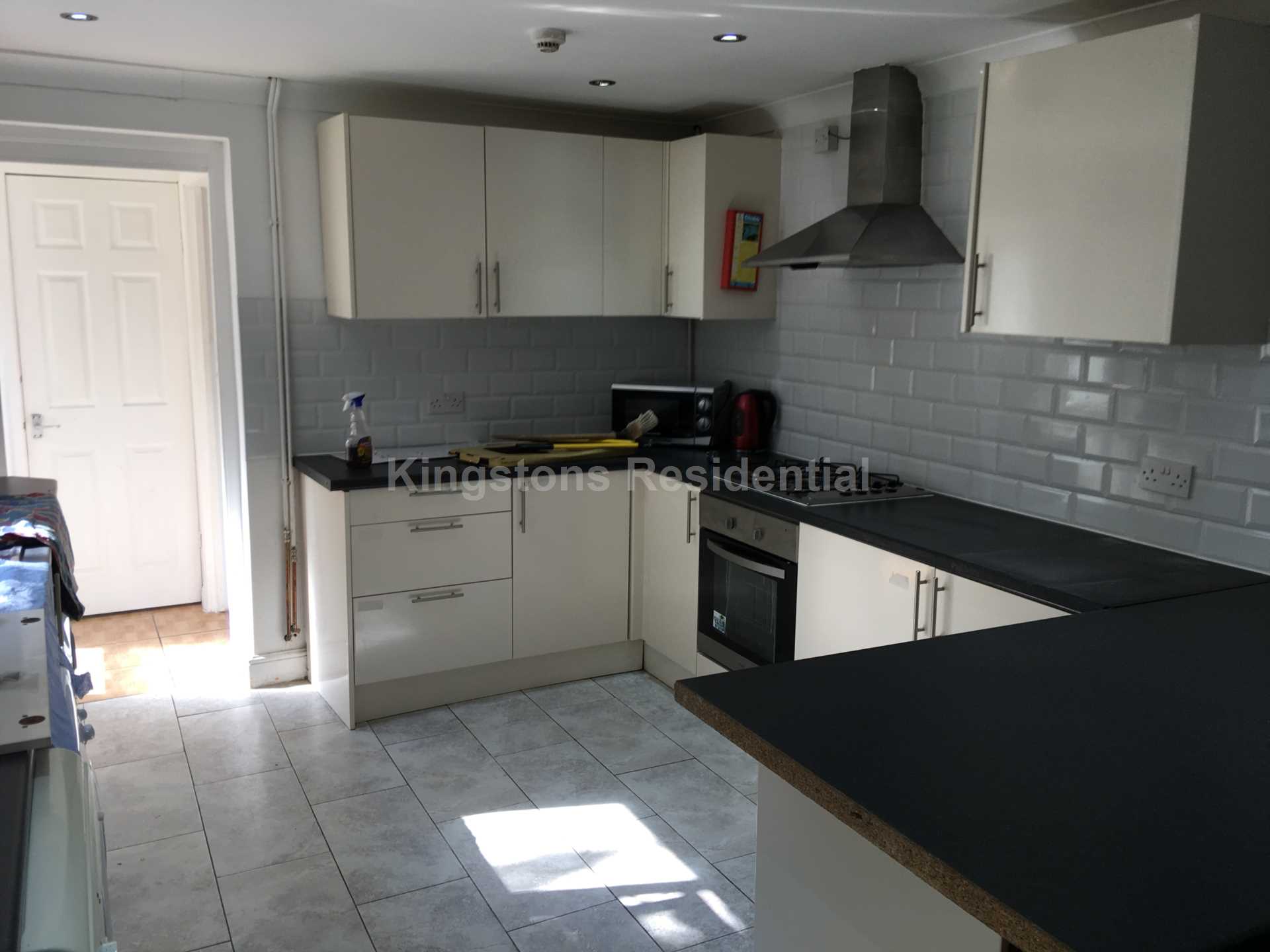 8 bed End of Terrace for rent in Cardiff. From Kingston Residential - Head Office 8 bed End of Terrace for rent in Cardiff. From Kingston Residential - Head Office