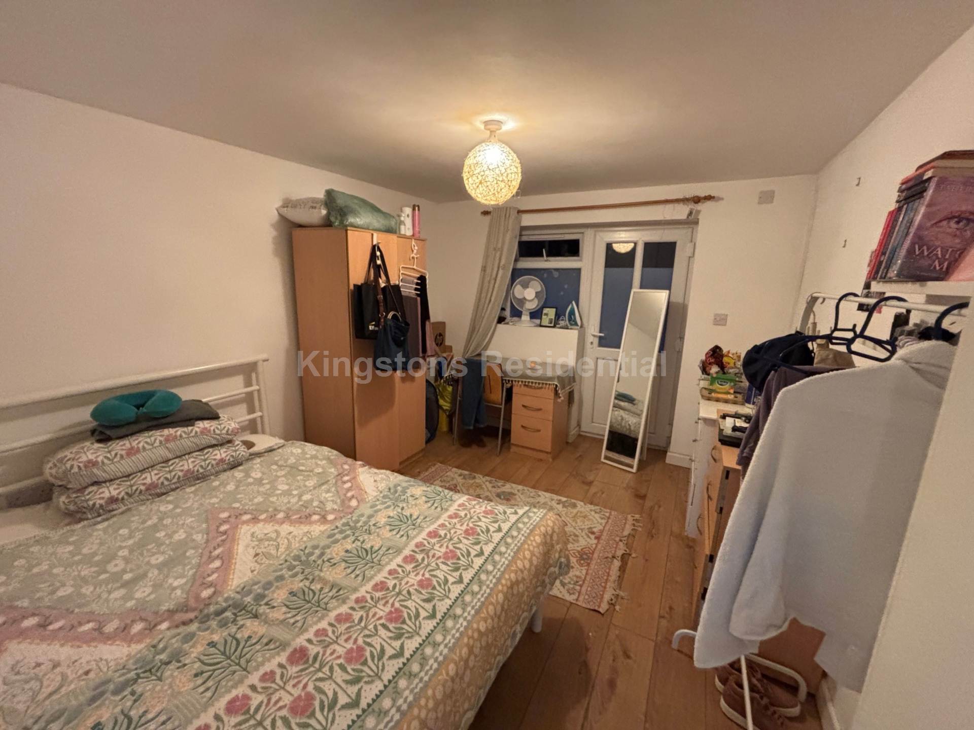 5 bed Mid Terraced House for rent in Cardiff. From Kingston Residential - Head Office