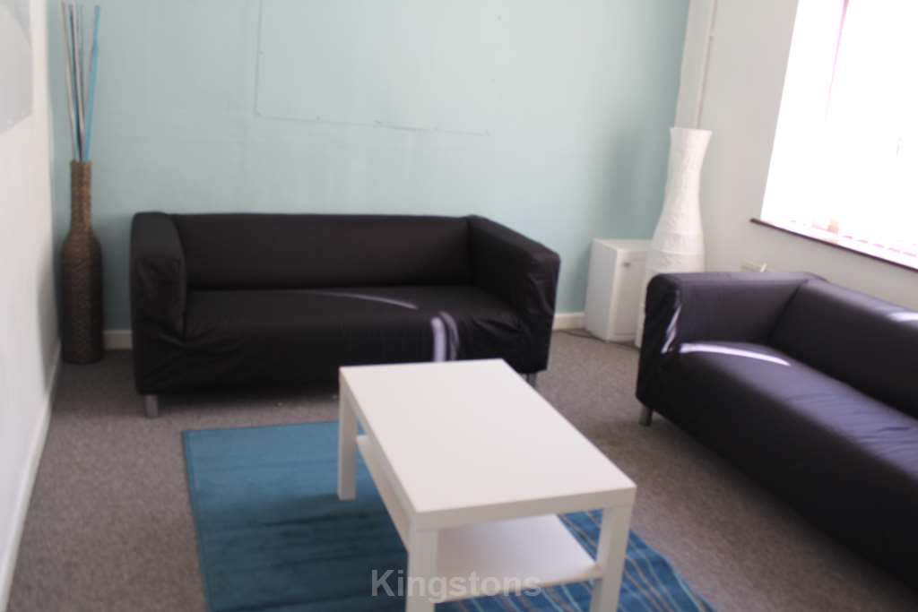 4 bed Mid Terraced House for rent in Cardiff. From Kingston Residential - Head Office 4 bed Mid Terraced House for rent in Cardiff. From Kingston Residential - Head Office