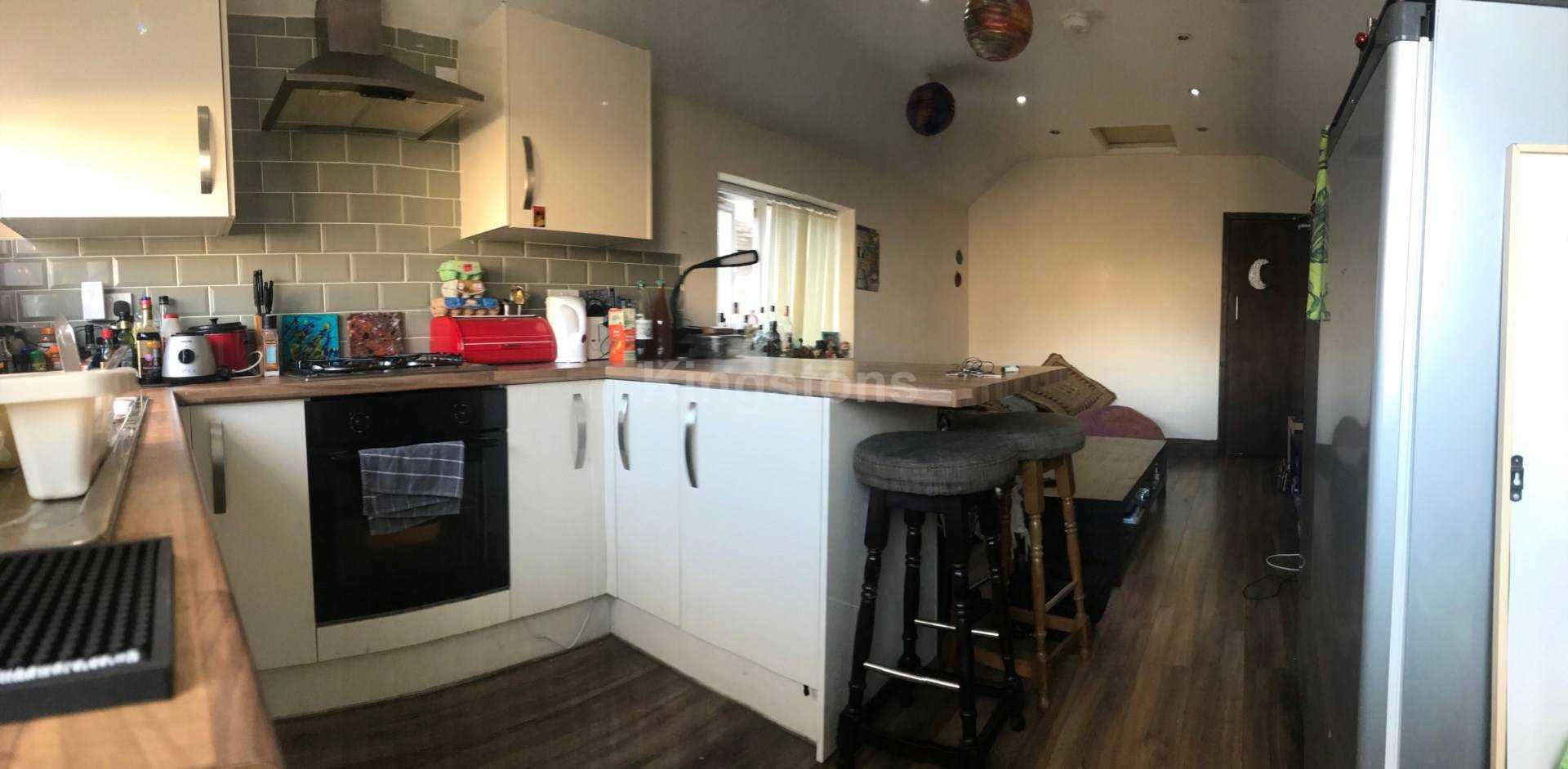 4 bed Duplex for rent in Cardiff. From Kingston Residential - Head Office 4 bed Duplex for rent in Cardiff. From Kingston Residential - Head Office