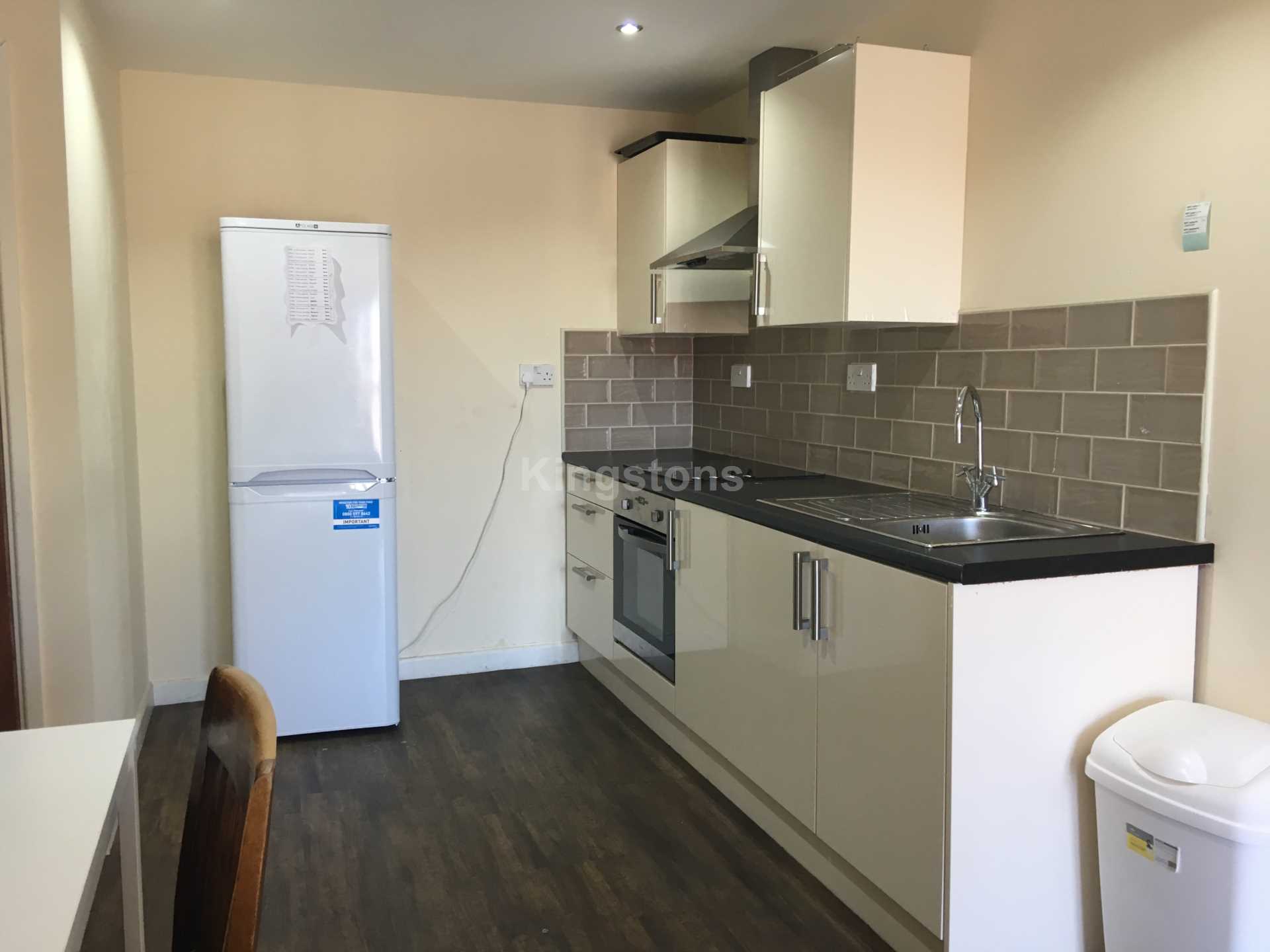 3 bed Apartment for rent in Cardiff. From Kingston Residential - Head Office