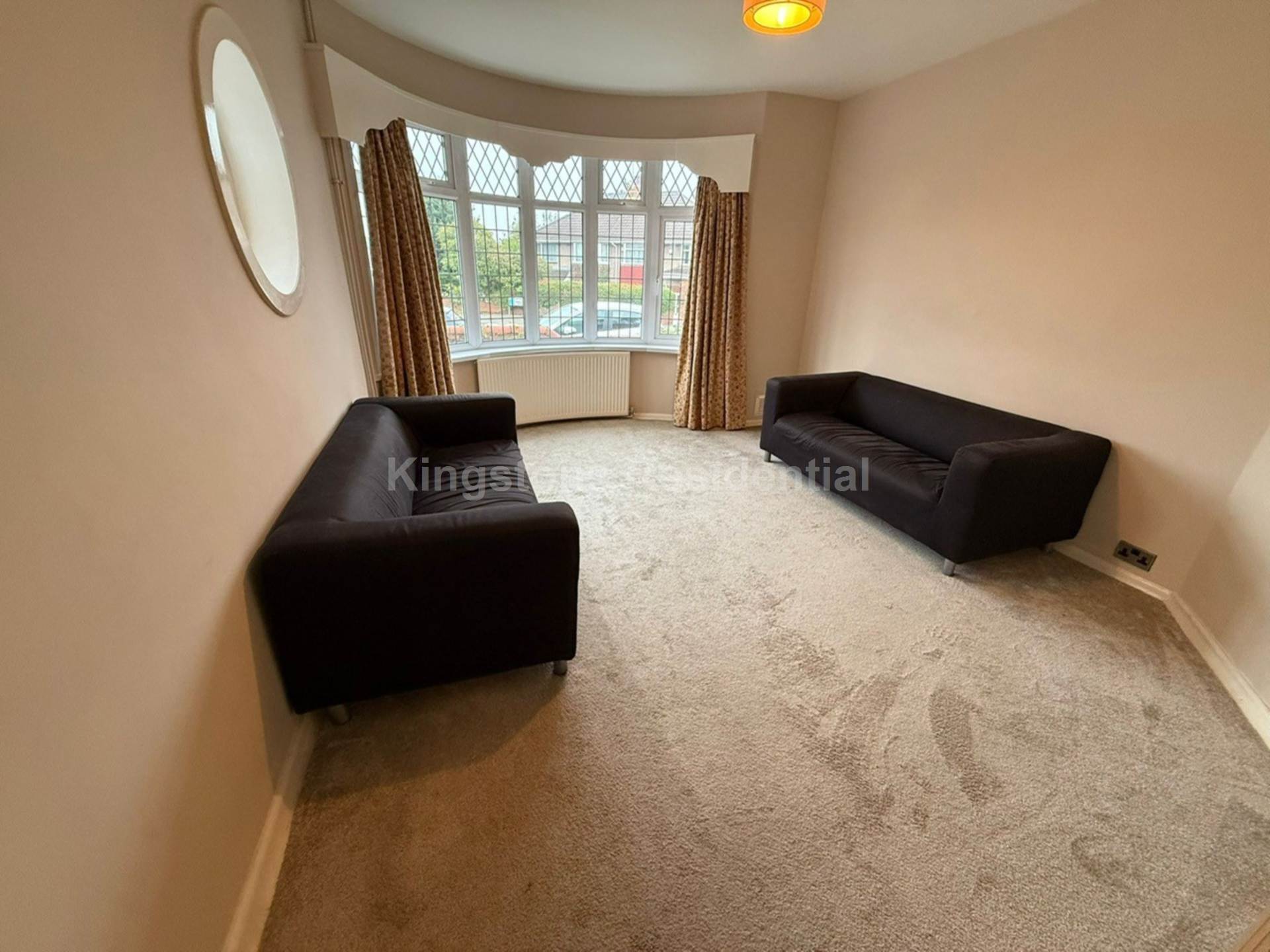 4 bed Semi Detached for rent in Cardiff. From Kingston Residential - Head Office 4 bed Semi Detached for rent in Cardiff. From Kingston Residential - Head Office