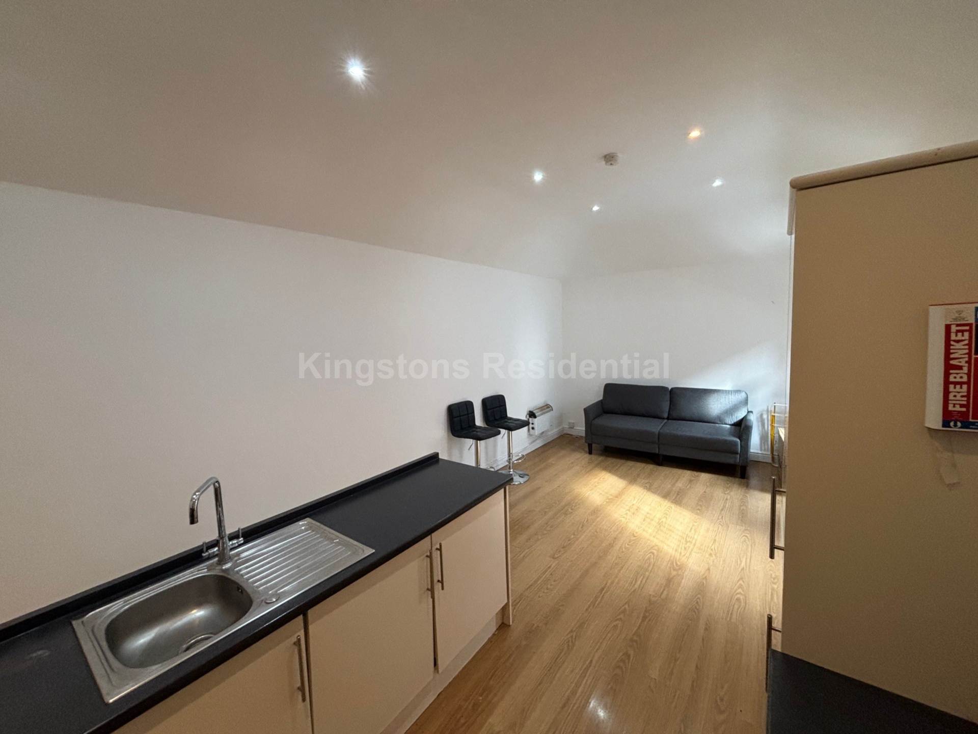 1 bed 1st Floor Flat for rent in Cardiff. From Kingston Residential - Head Office