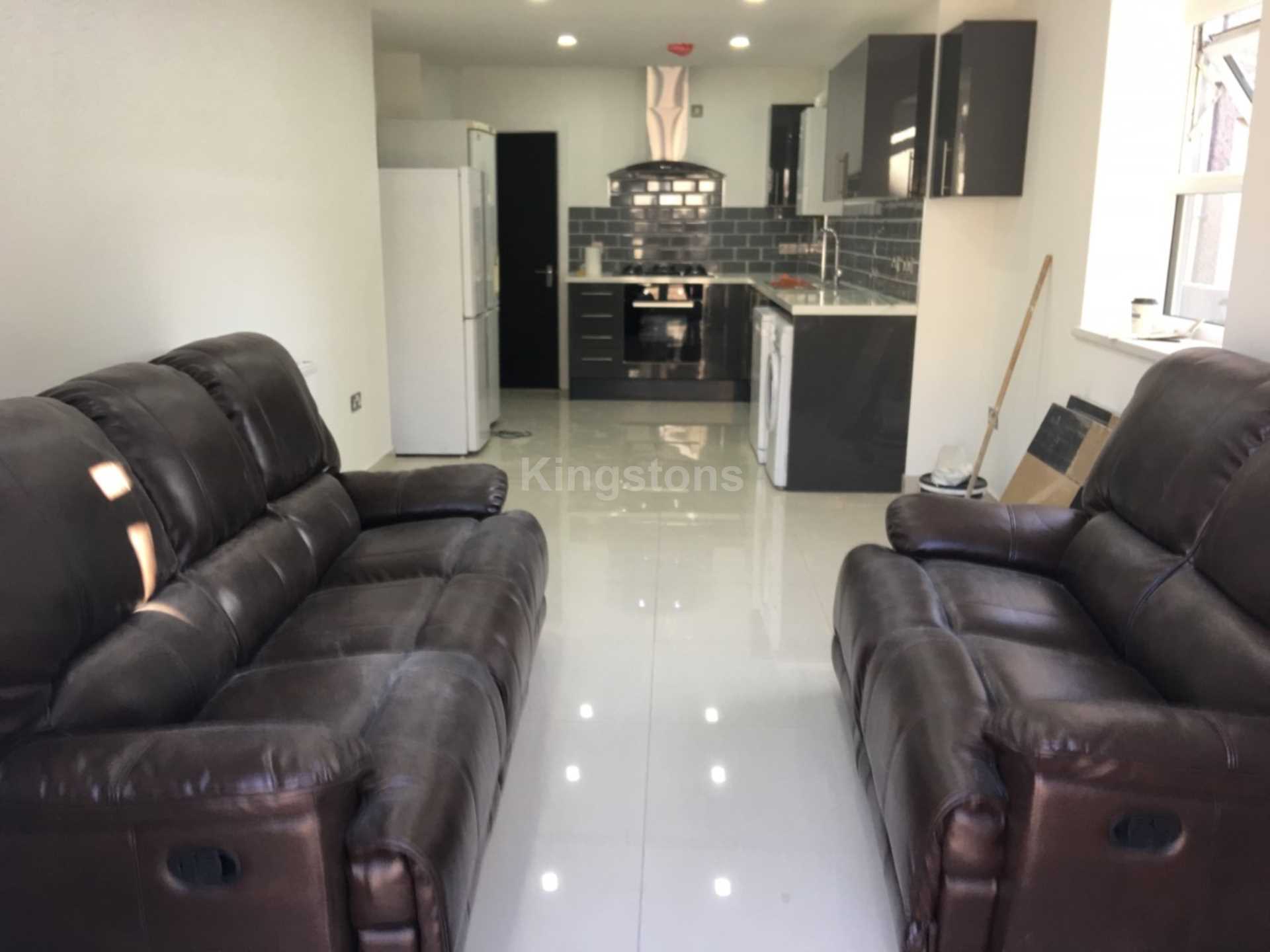 6 bed Mid Terraced House for rent in Cardiff. From Kingston Residential - Head Office 6 bed Mid Terraced House for rent in Cardiff. From Kingston Residential - Head Office