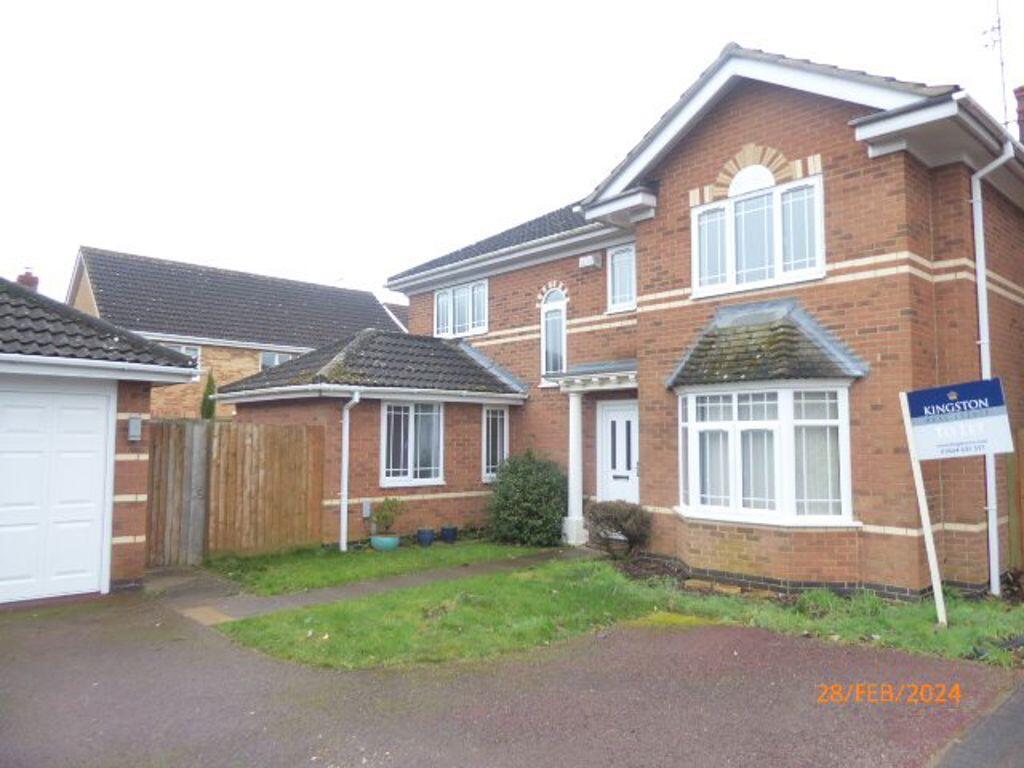 4 bed Detached for rent in Northampton. From Kingston Real Estate (Property Management) Limited - Northampton
