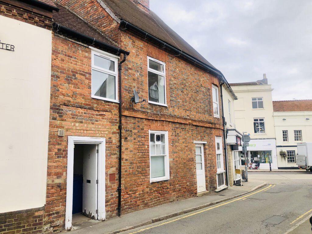 1 bed 1st Floor Flat for rent in Towcester. From Kingston Real Estate (Property Management) Limited - Northampton