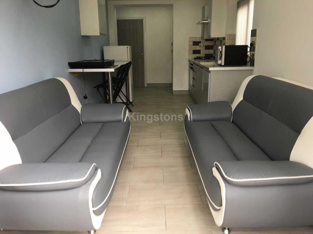 6 bed End of Terrace for rent in Cardiff. From Kingstons - Cardiff 6 bed End of Terrace for rent in Cardiff. From Kingstons - Cardiff