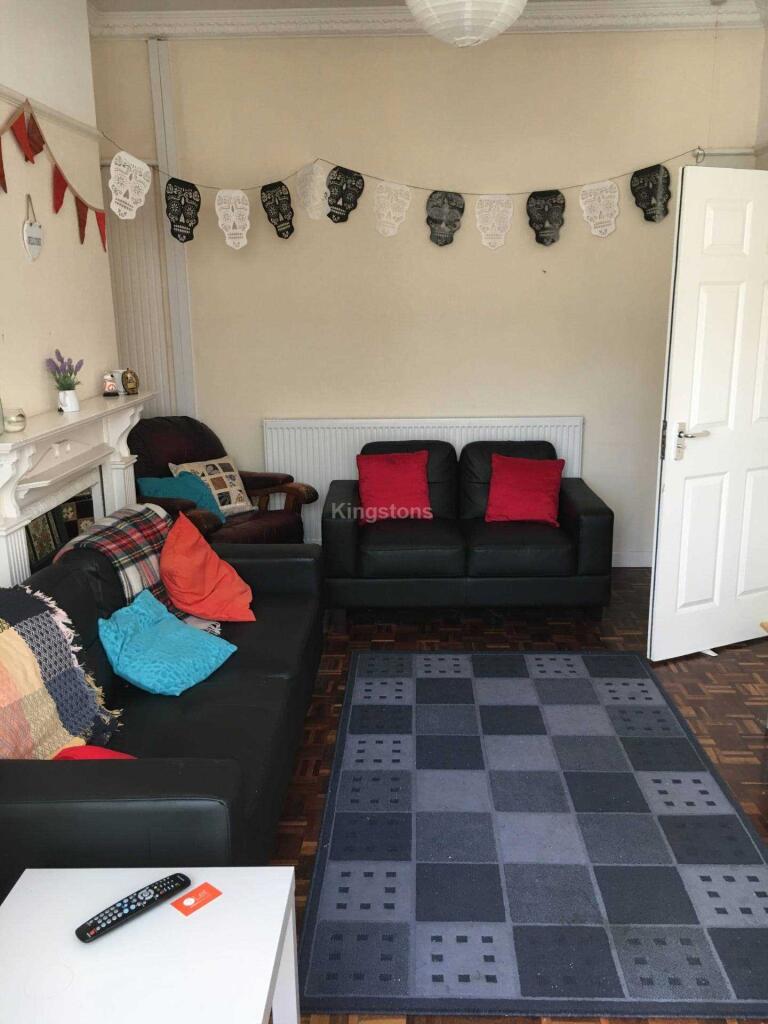 6 bed Mid Terraced House for rent in Cardiff. From Kingstons - Cardiff 6 bed Mid Terraced House for rent in Cardiff. From Kingstons - Cardiff