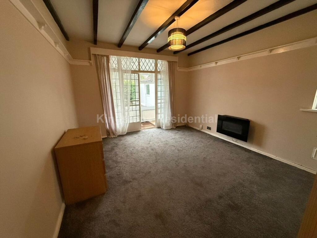 4 bed Semi Detached for rent in Cardiff. From Kingstons - Cardiff 4 bed Semi Detached for rent in Cardiff. From Kingstons - Cardiff