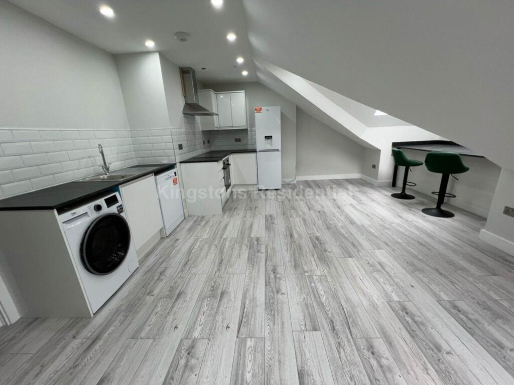 2 bed 1st Floor Flat for rent in Cardiff. From Kingstons - Cardiff 2 bed 1st Floor Flat for rent in Cardiff. From Kingstons - Cardiff