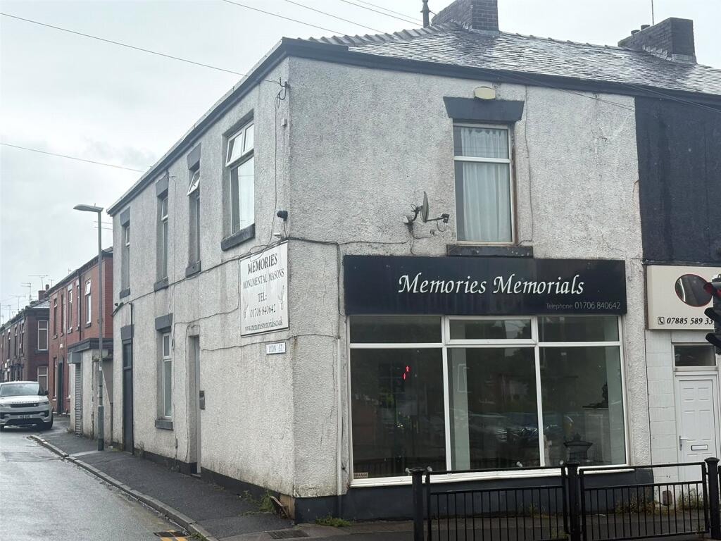 4 bed Not Specified for rent in Shaw. From Kirkham Property - Chadderton