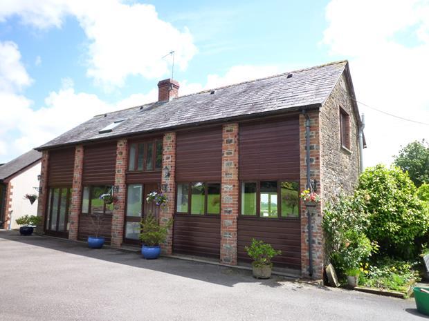 2 bed Not Specified for rent in Holsworthy. From Kivells - Launceston