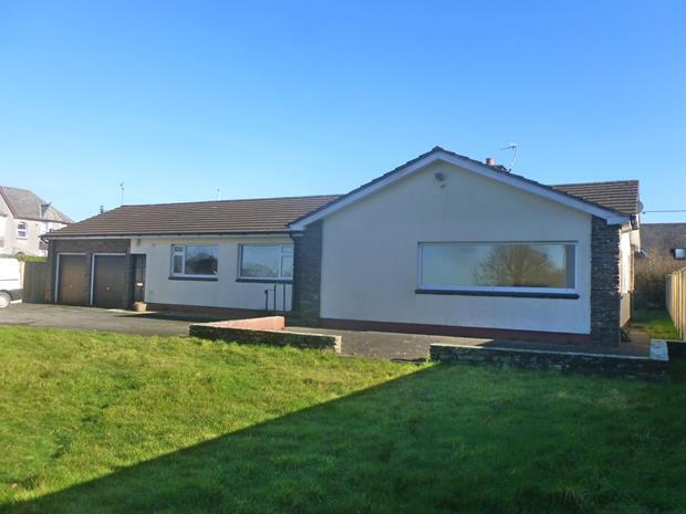 4 bed Bungalow for rent in Holsworthy. From Kivells - Launceston