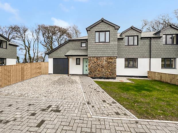 3 bed Semi Detached for rent in . From Kivells - Launceston