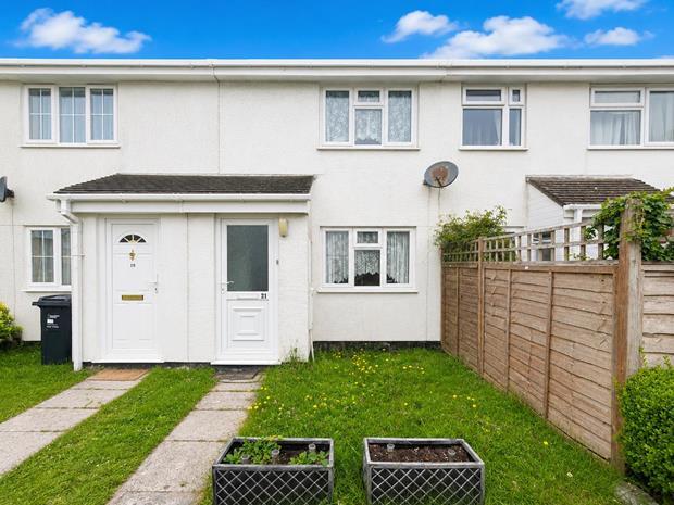 2 bed Mid Terraced House for rent in Callington. From Kivells - Launceston