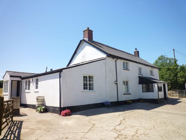 3 bed House (unspecified) for rent in Highampton. From Kivells - Launceston