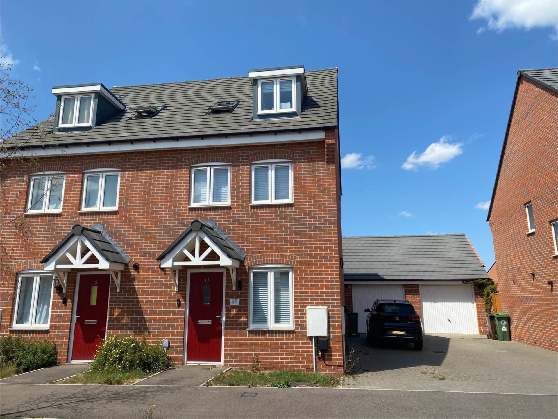 3 bed Semi Detached for rent in Aylesbury. From Knights Lettings - Boxmoor