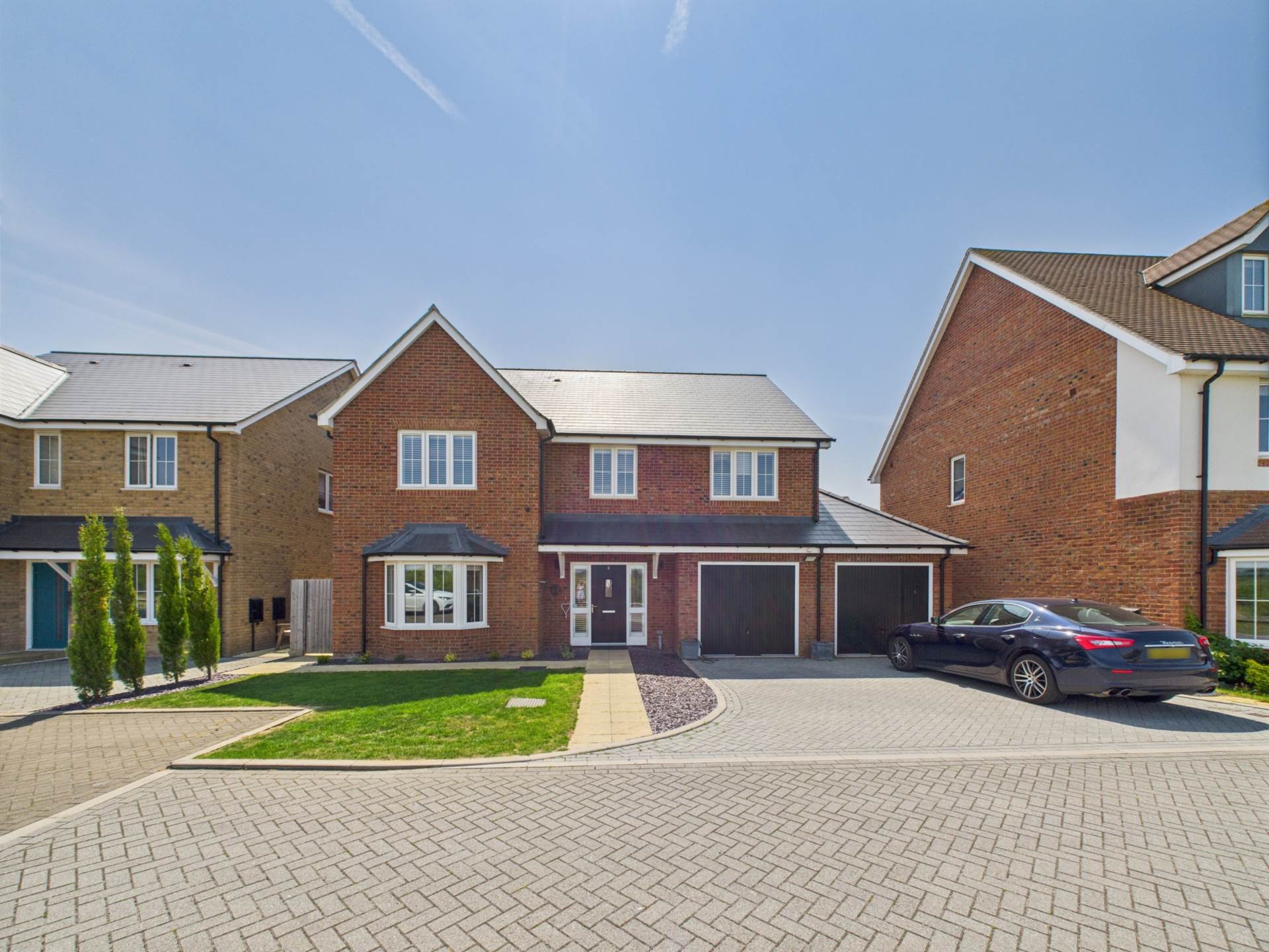 5 bed Detached for rent in Aylesbury. From Knights Lettings - Boxmoor