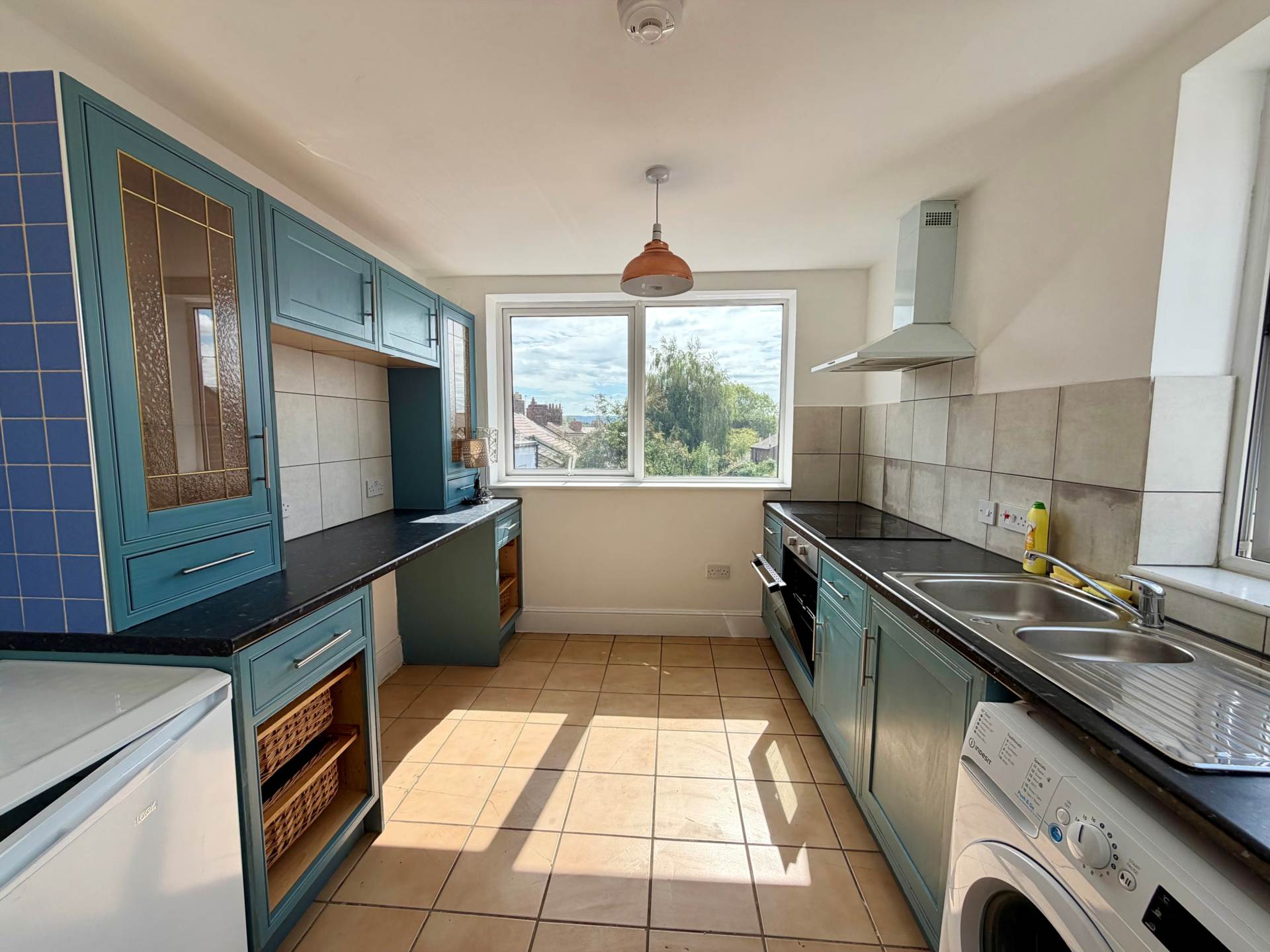1 bed 1st Floor Flat for rent in Aylesbury. From Knights Lettings - Boxmoor