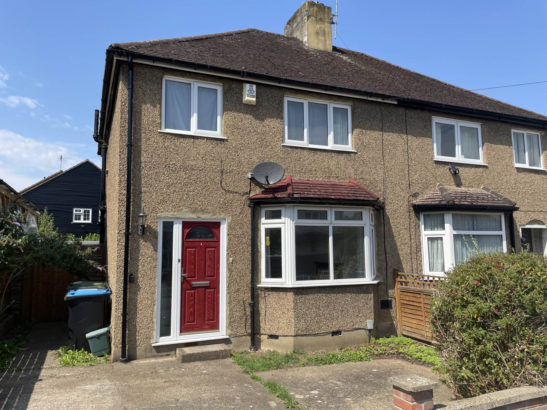 3 bed Semi Detached for rent in Hemel Hempstead. From Knights Lettings - Boxmoor 3 bed Semi Detached for rent in Hemel Hempstead. From Knights Lettings - Boxmoor