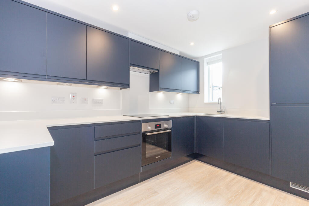 3 bed Apartment for rent in Wolvercote. From Lucy Properties - Oxford