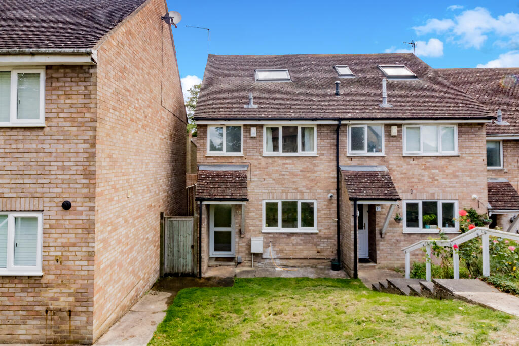 4 bed Semi Detached for rent in Elsfield. From Lucy Properties - Oxford 4 bed Semi Detached for rent in Elsfield. From Lucy Properties - Oxford