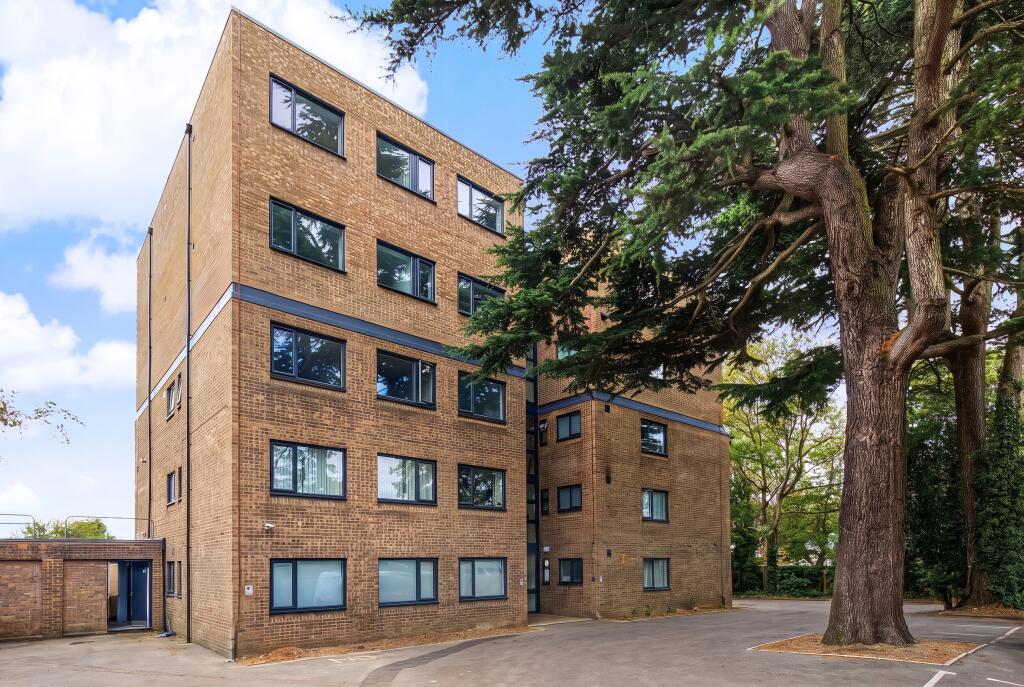 3 bed 1st Floor Flat for rent in Elsfield. From Lucy Properties - Oxford 3 bed 1st Floor Flat for rent in Elsfield. From Lucy Properties - Oxford