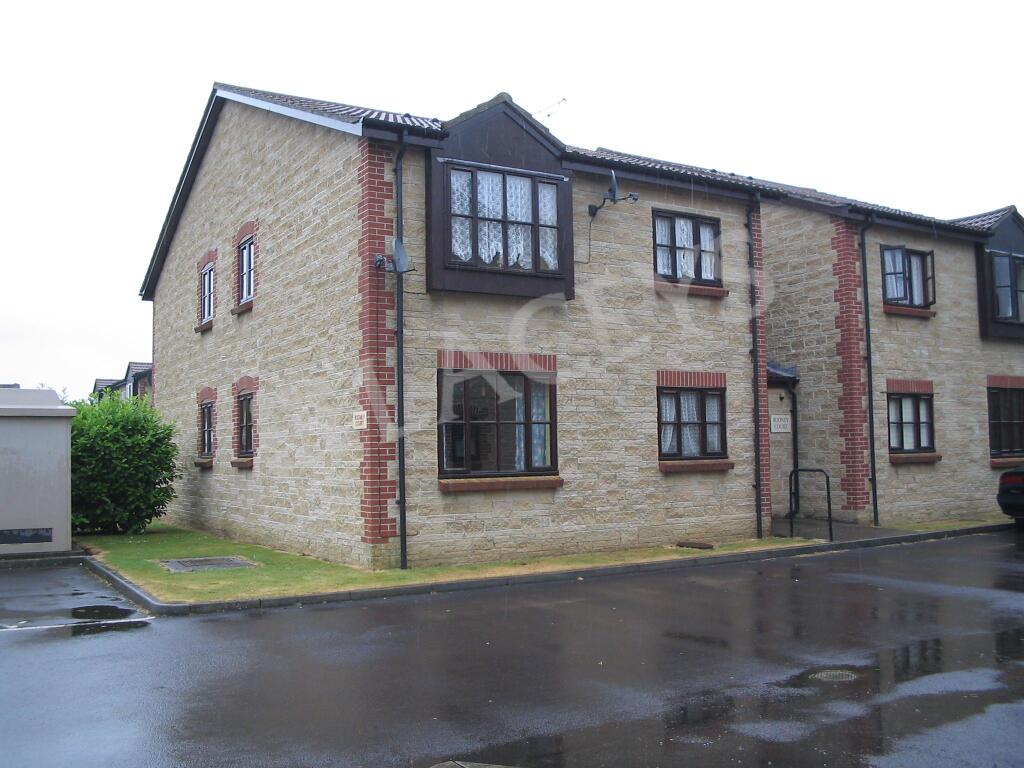 1 bed 1st Floor Flat for rent in Odcombe. From Laceys Yeovil Ltd - Yeovil