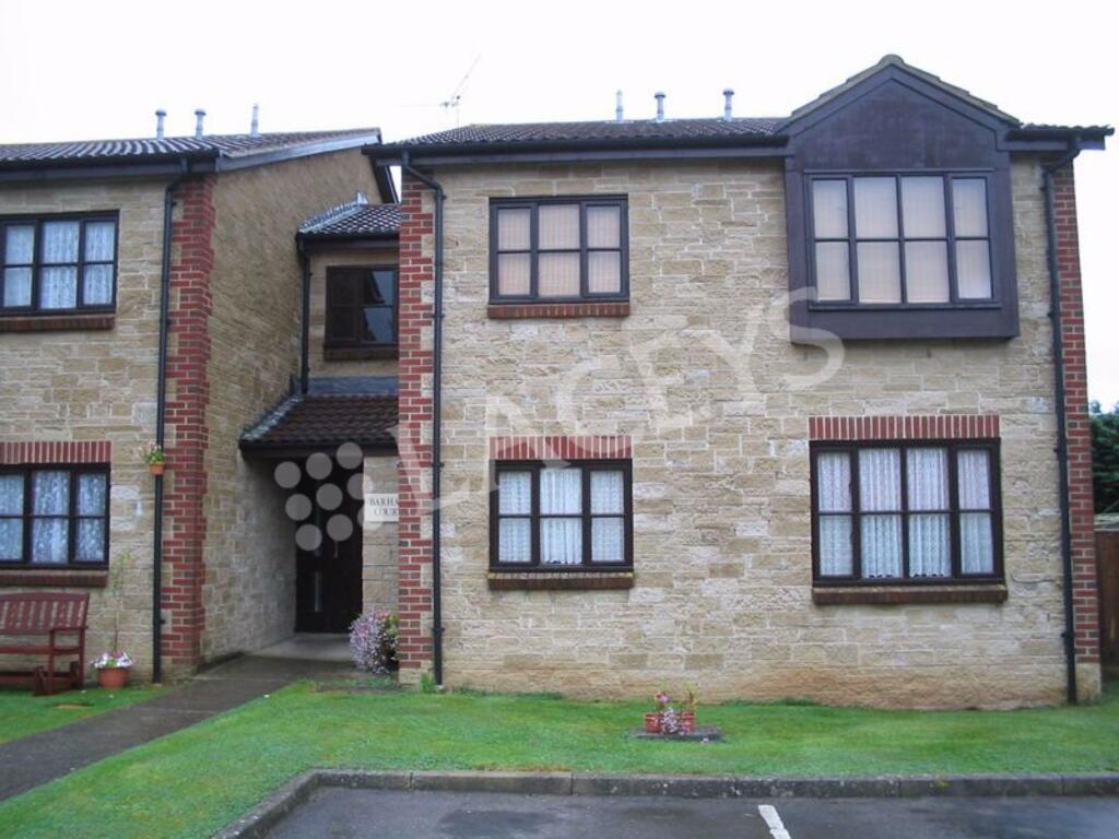 1 bed 1st Floor Flat for rent in Odcombe. From Laceys Yeovil Ltd - Yeovil