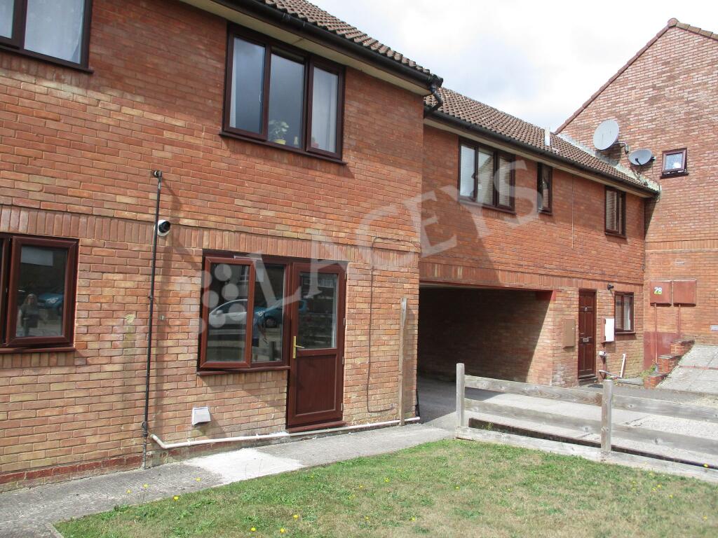1 bed 1st Floor Flat for rent in Yeovil Marsh. From Laceys Yeovil Ltd - Yeovil 1 bed 1st Floor Flat for rent in Yeovil Marsh. From Laceys Yeovil Ltd - Yeovil