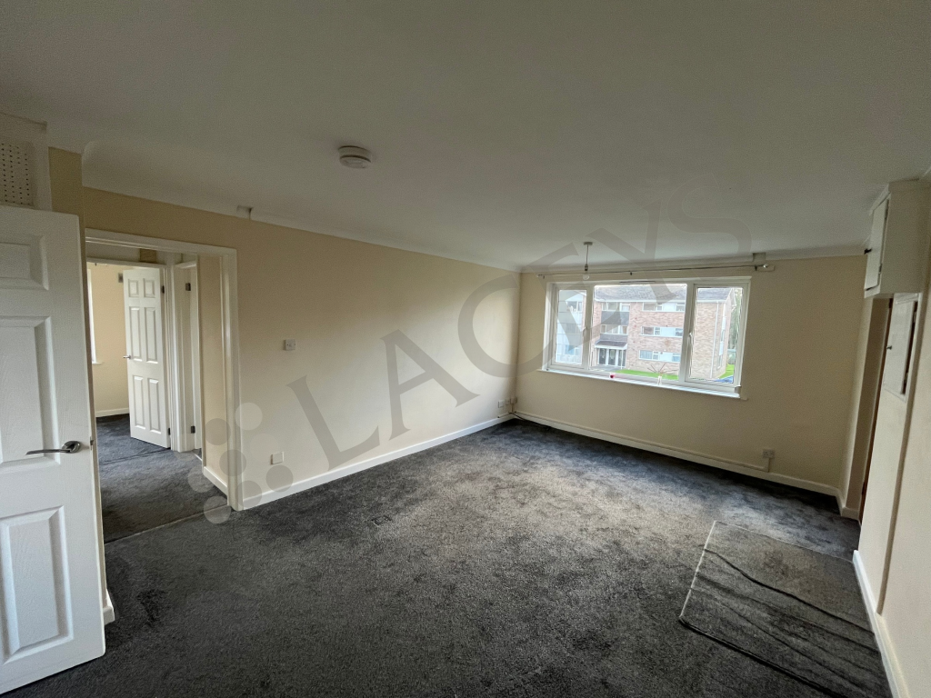 2 bed Apartment for rent in Yeovil Marsh. From Laceys Yeovil Ltd - Yeovil 2 bed Apartment for rent in Yeovil Marsh. From Laceys Yeovil Ltd - Yeovil