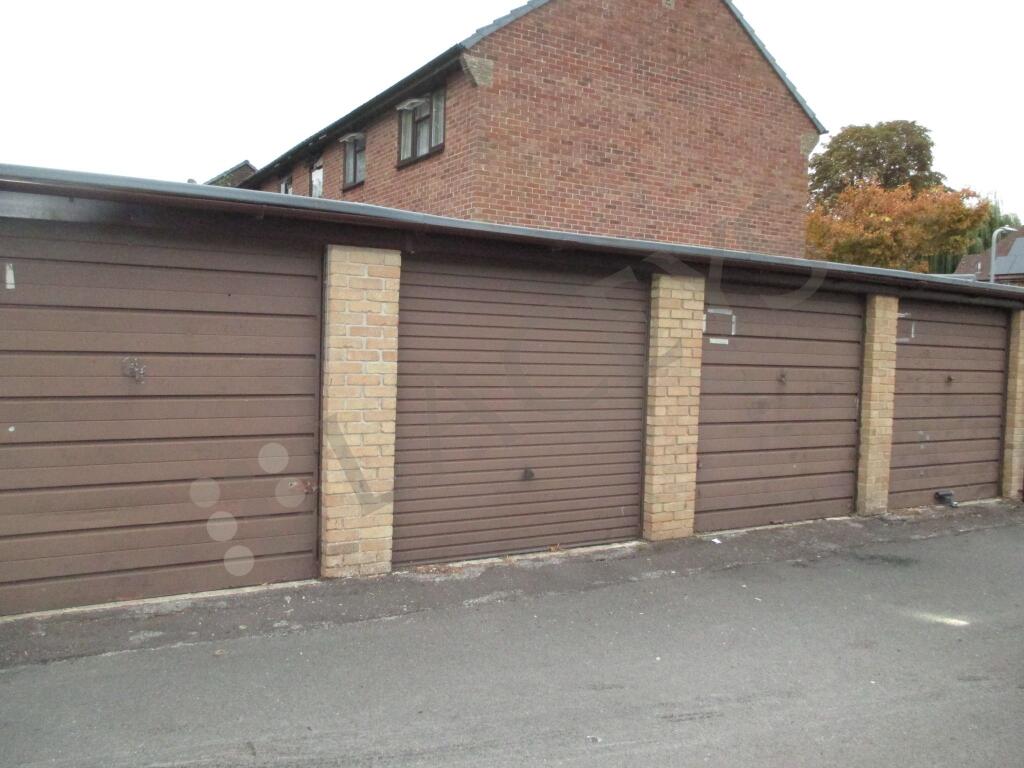 0 bed Garages for rent in Yeovil Marsh. From Laceys Yeovil Ltd - Yeovil 0 bed Garages for rent in Yeovil Marsh. From Laceys Yeovil Ltd - Yeovil