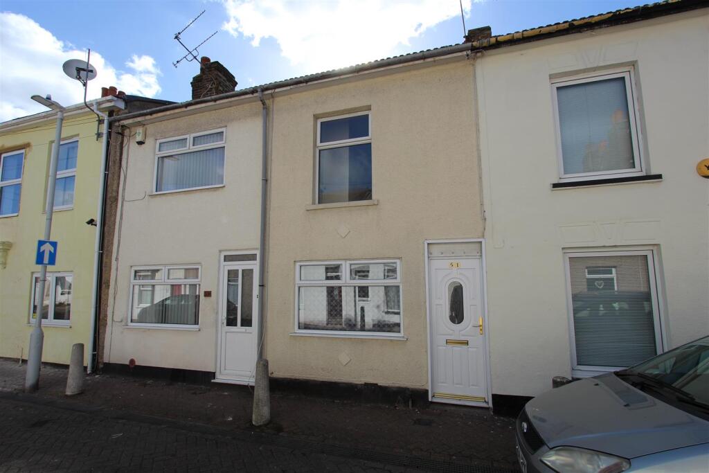 3 bed Detached for rent in Sheerness. From Lamborn and Hill Ltd - Sittingbourne 3 bed Detached for rent in Sheerness. From Lamborn and Hill Ltd - Sittingbourne
