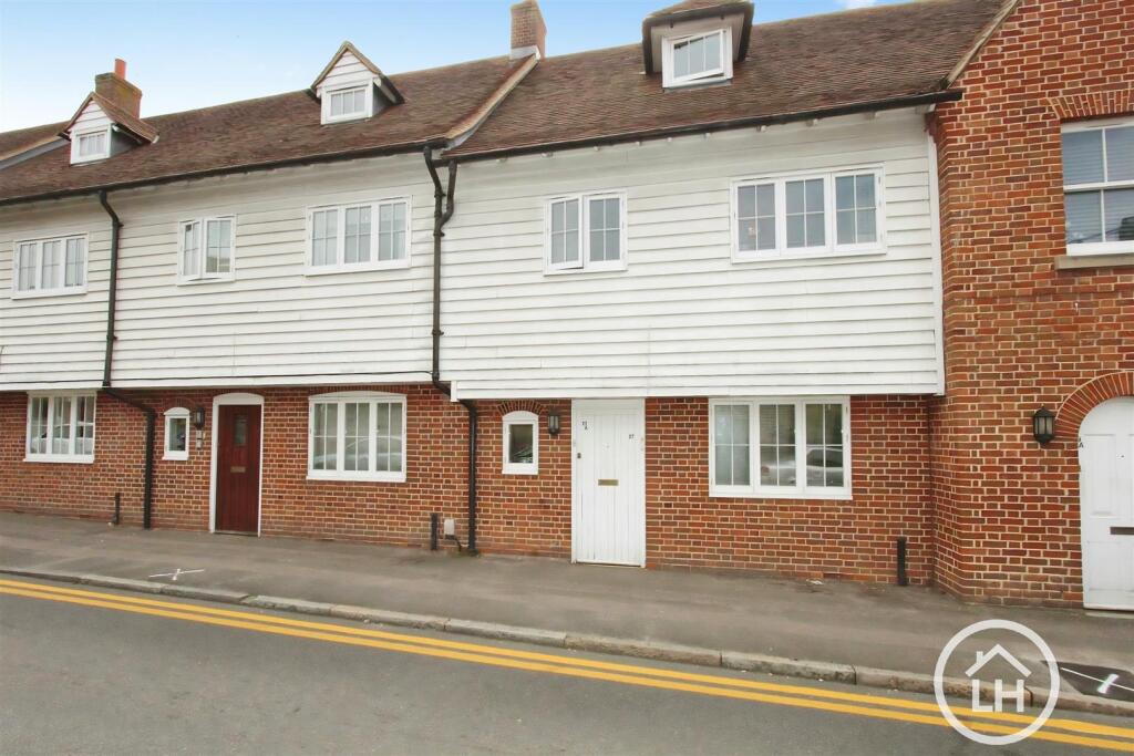 2 bed Annexe for rent in Sittingbourne. From Lamborn and Hill Ltd - Sittingbourne