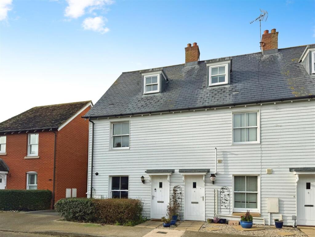3 bed End of Terrace for rent in Iwade. From Lamborn and Hill Ltd - Sittingbourne