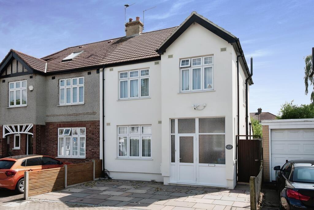 3 bed Semi-Detached House for rent in Keston Mark. From Langford Russell - Bromley