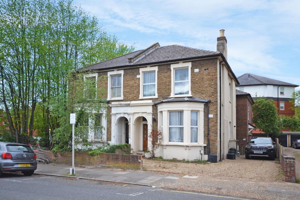 1 bed 1st Floor Flat for rent in Beckenham. From Langford Russell - Bromley