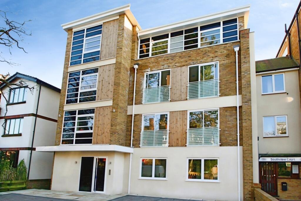 2 bed 1st Floor Flat for rent in Chislehurst. From Langford Russell - Bromley