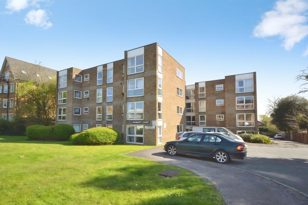 2 bed 1st Floor Flat for rent in Chislehurst. From Langford Russell - Bromley